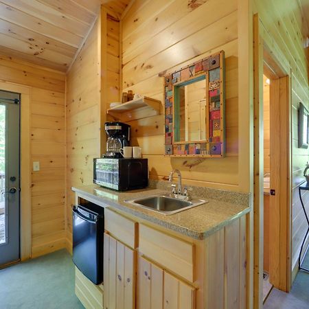Bryson City Cabin With Hot Tub And Mountain Views! Экстерьер фото