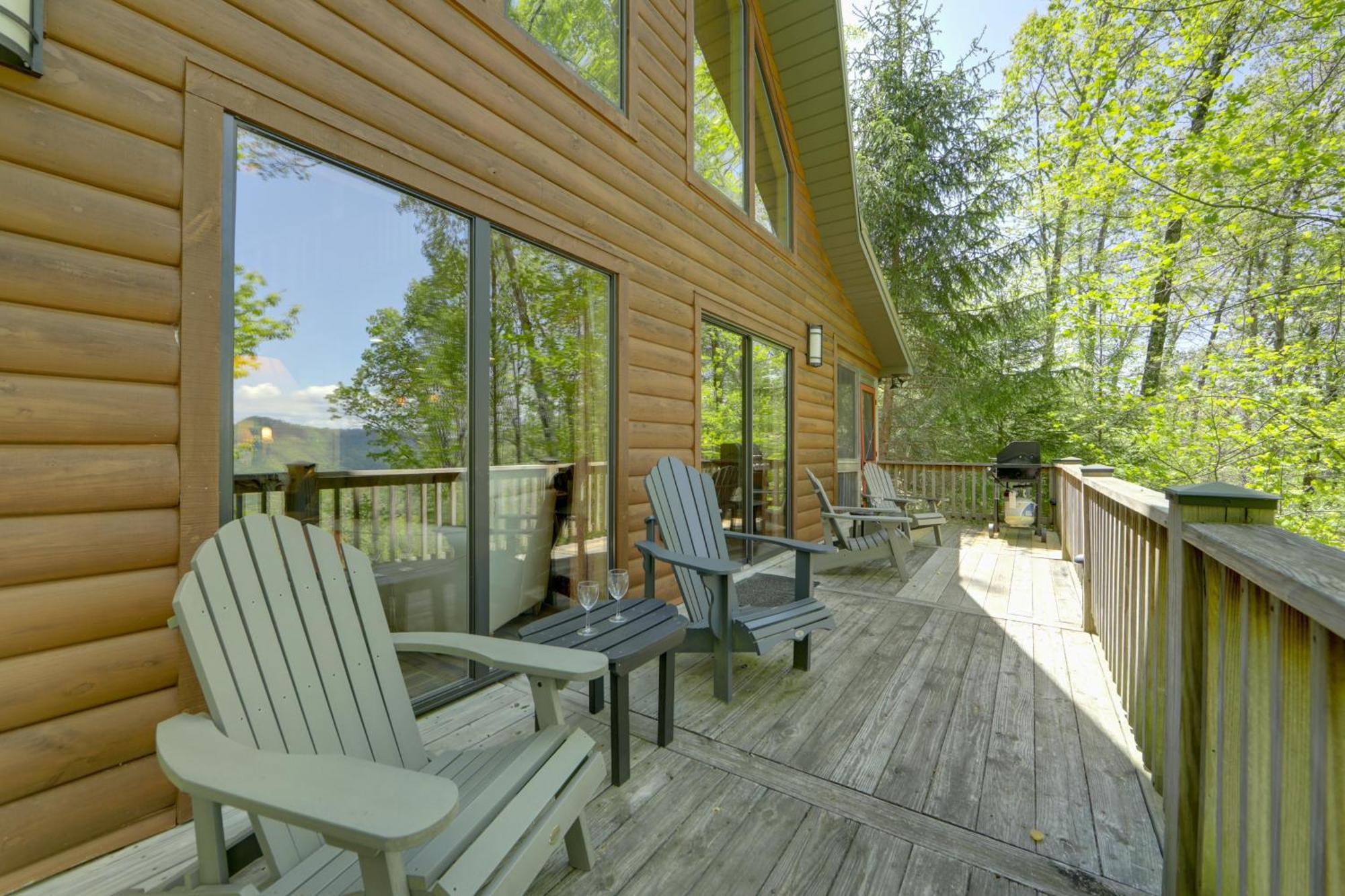Bryson City Cabin With Hot Tub And Mountain Views! Экстерьер фото