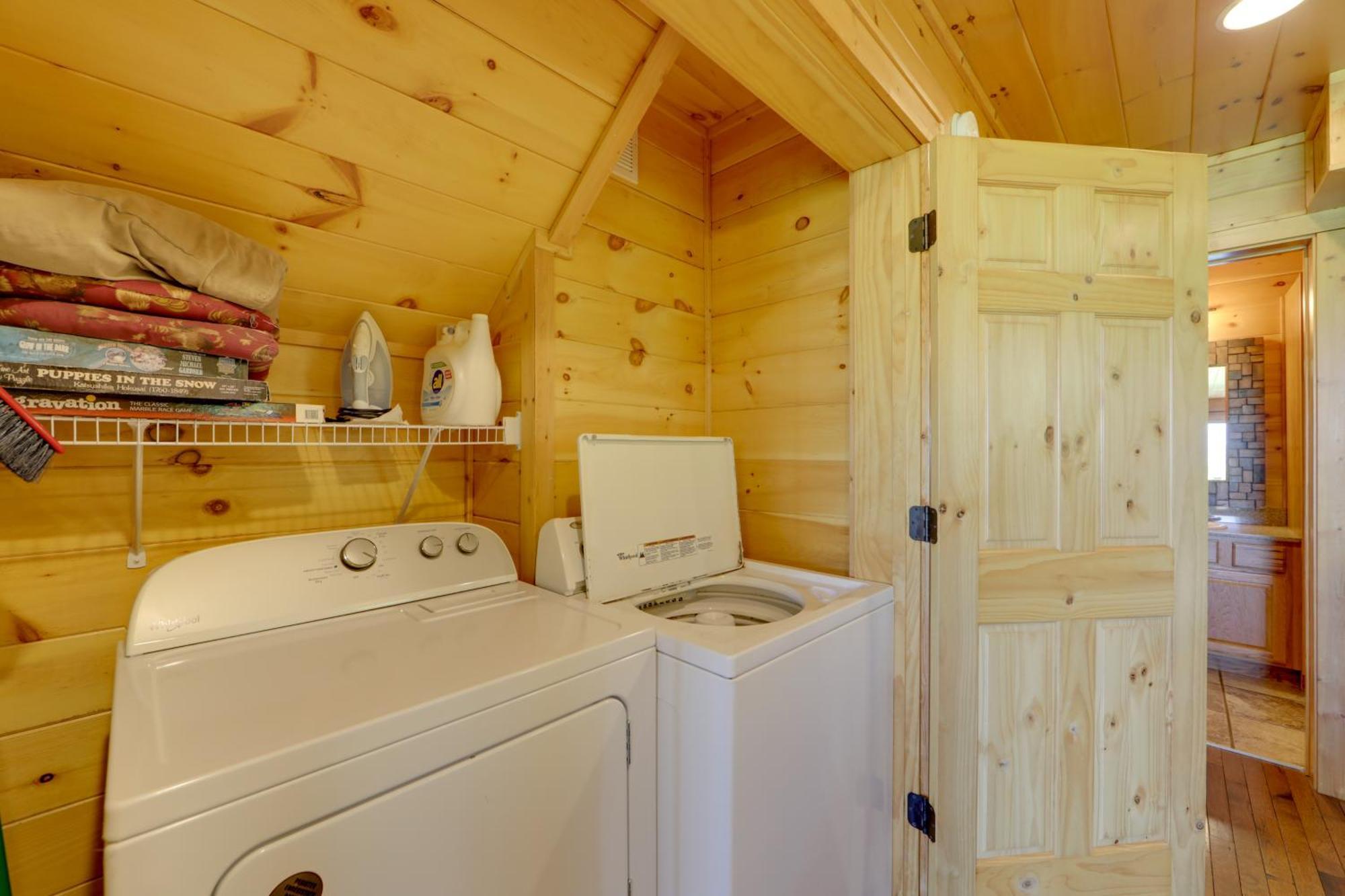 Bryson City Cabin With Hot Tub And Mountain Views! Экстерьер фото